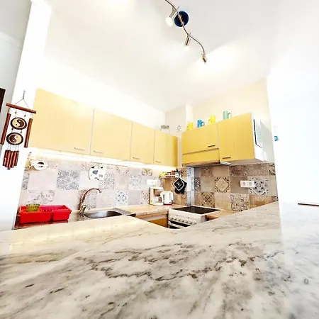 Blife Paulya Private Appartement *